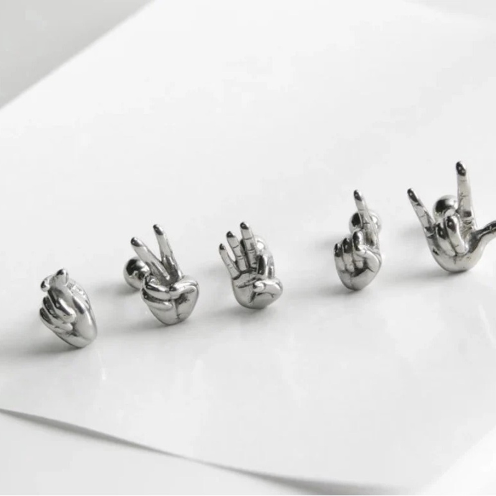 Single Accent Surgical Steel Cute Figure Cartilage Earrings Studs